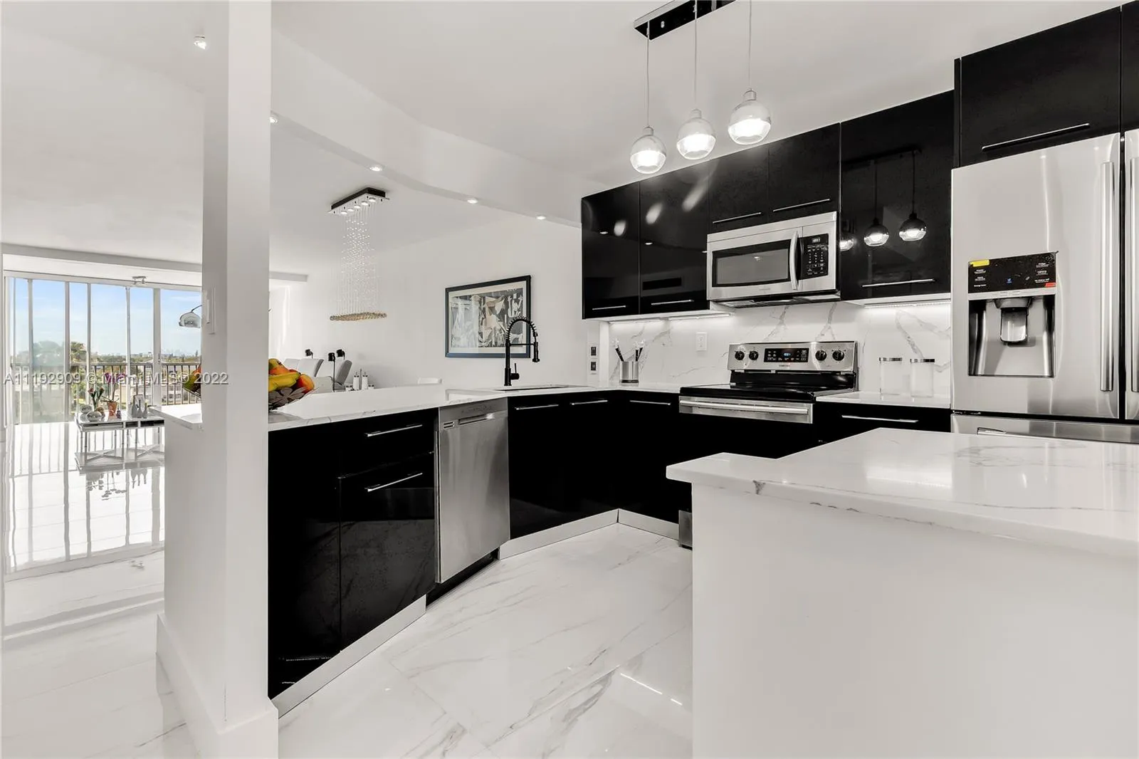 2 bedroom 1 bath for sale at 1750 NE 191st St # 2, Miami FL 33179