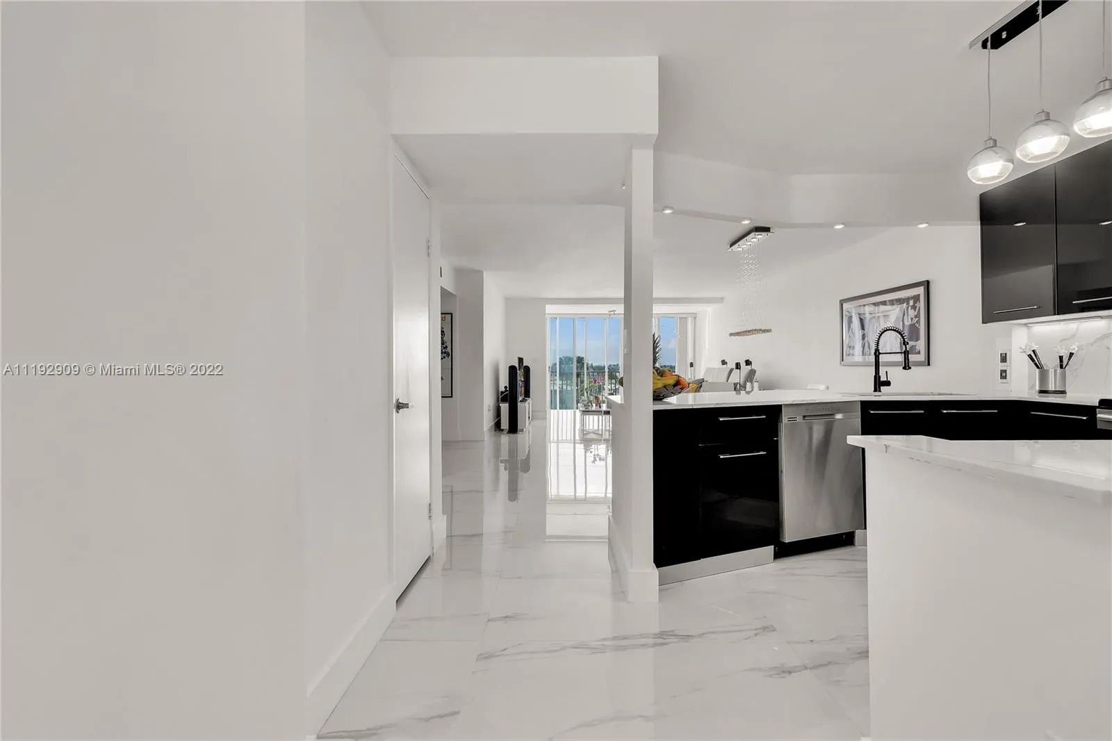 1750 NE 191st St # 2, Miami FL 33179