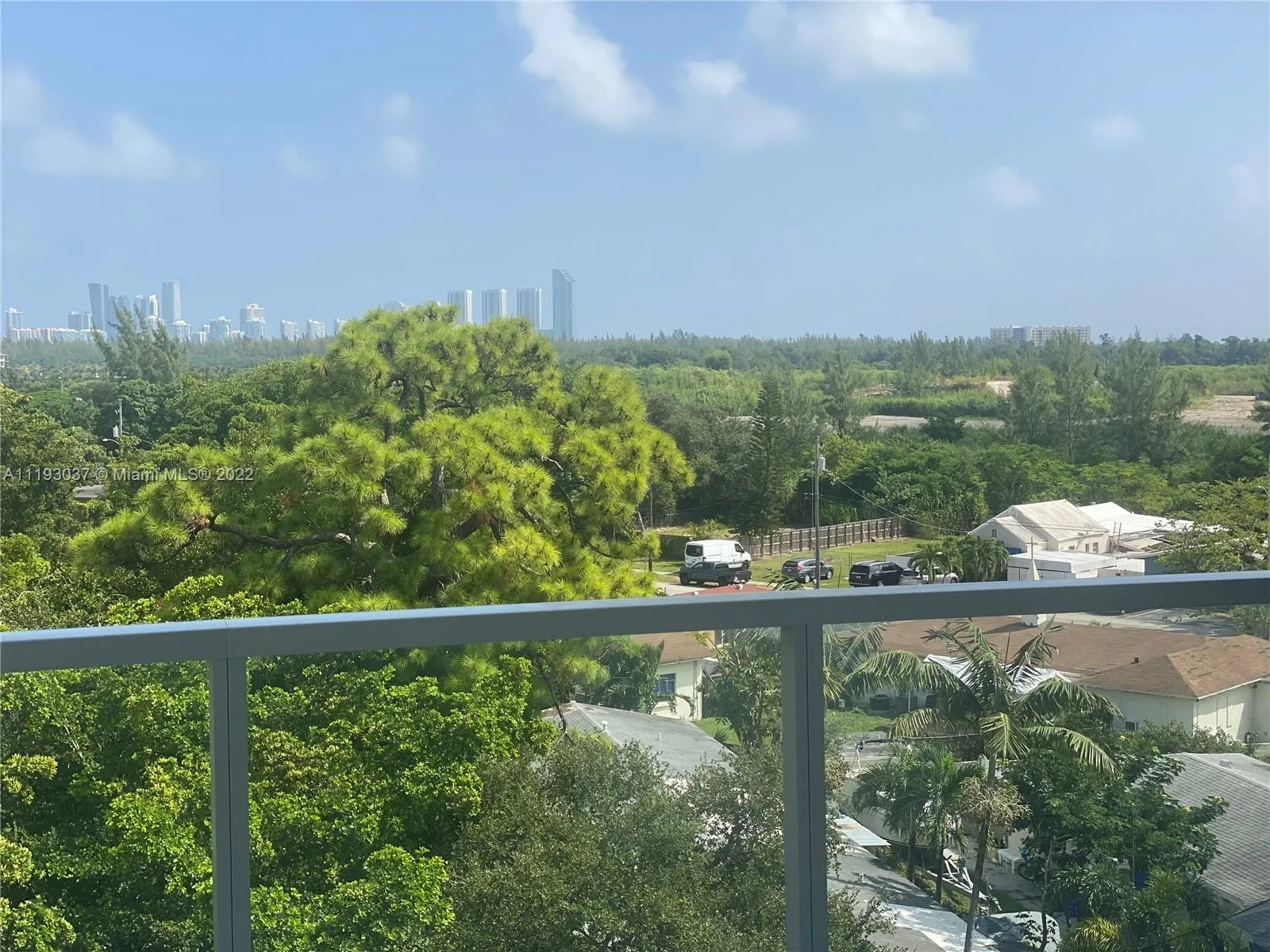 13800 Highland Dr, North Miami Beach FL 33181