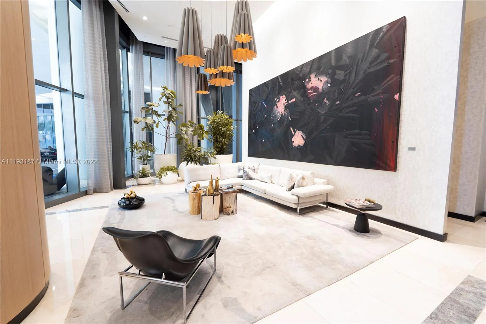 45 SW 9th St # 3107, Miami FL 33130