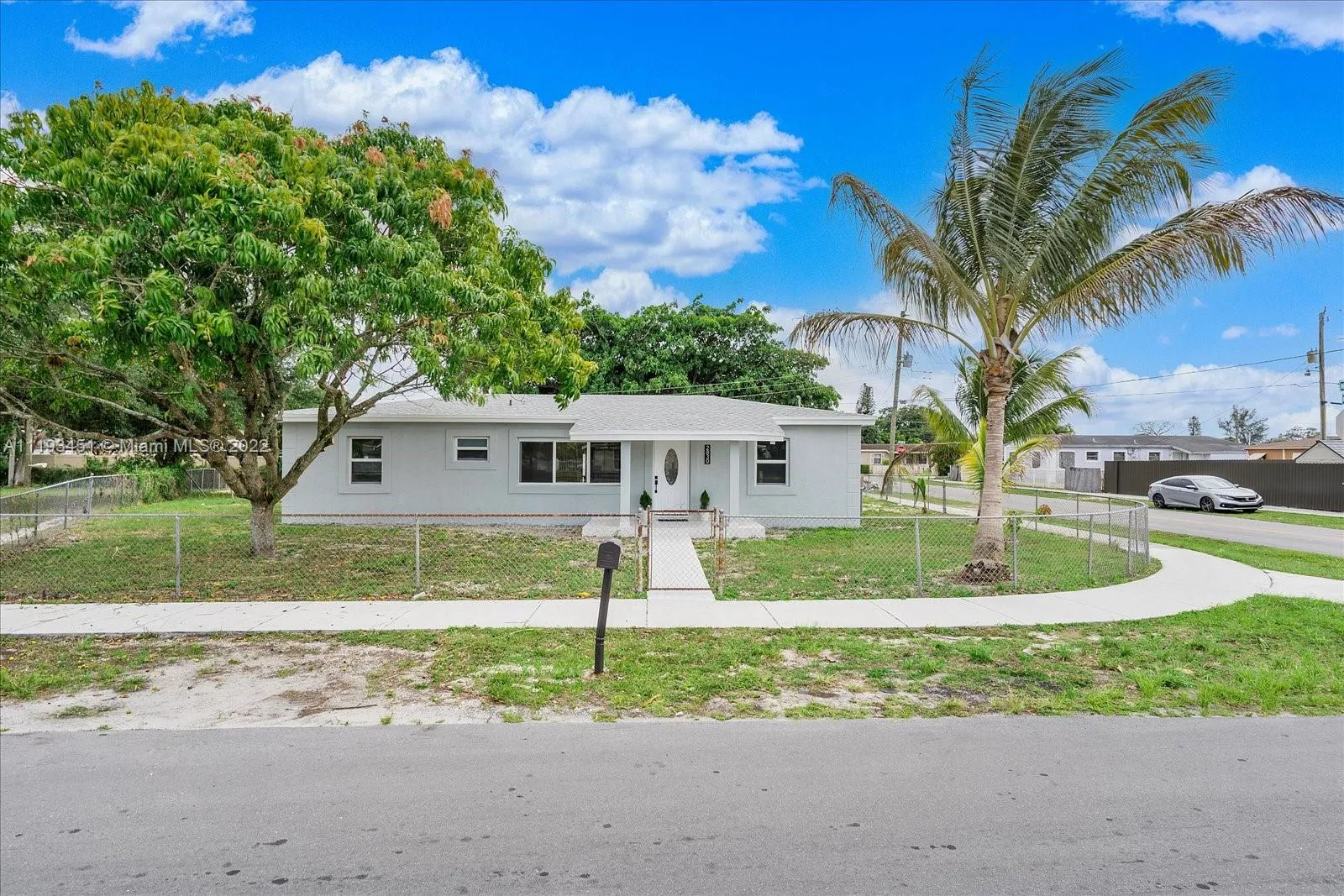 5 bedroom 3 bath for sale at 2830 NW 156th St, Miami Gardens FL 33054