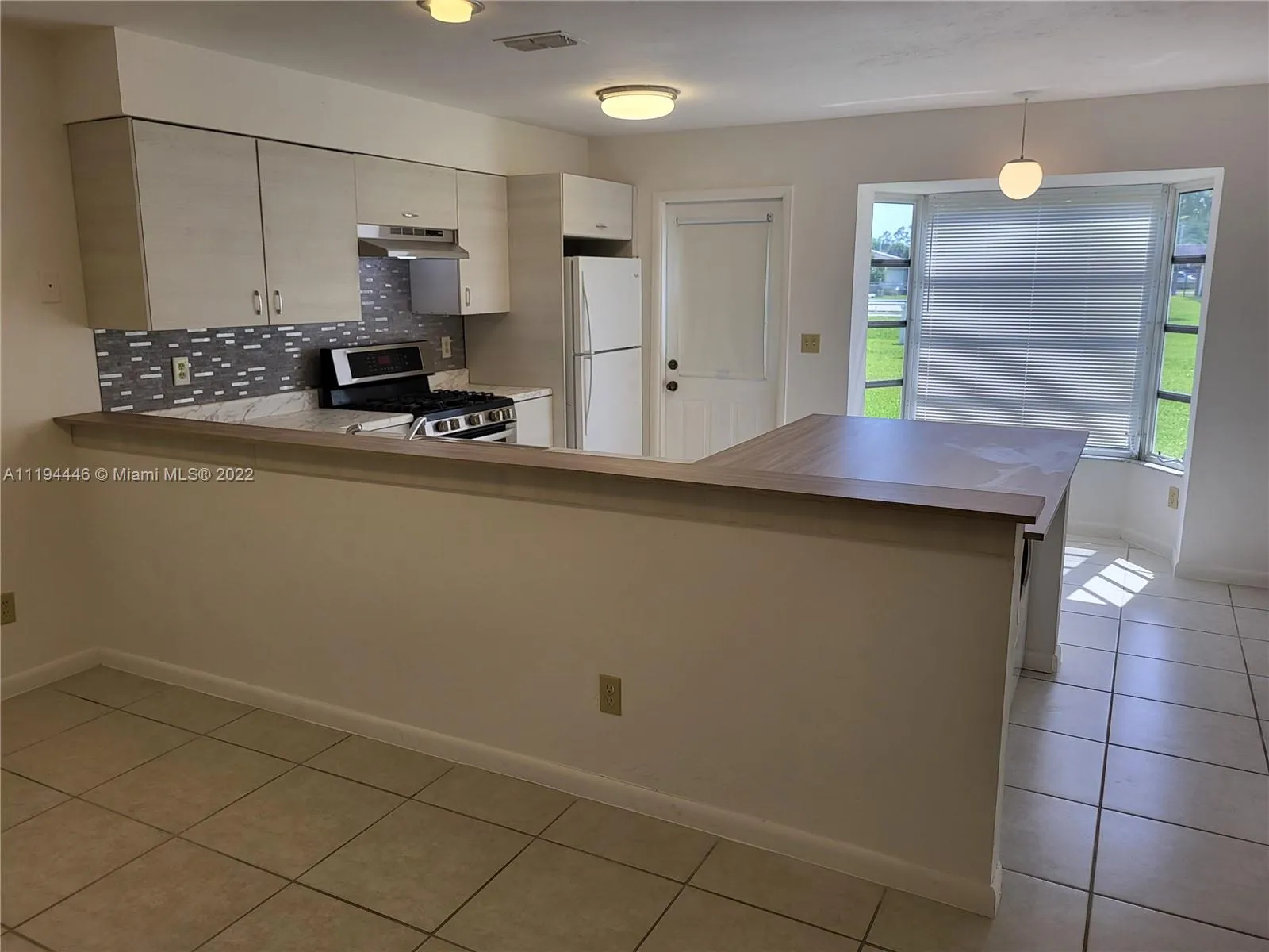 208 OAKMONT PKWY # 17, Lehigh Acres FL 33936