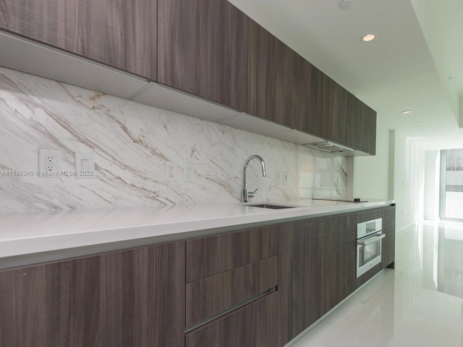 851 NE 1st Ave # 505, Miami FL 33132