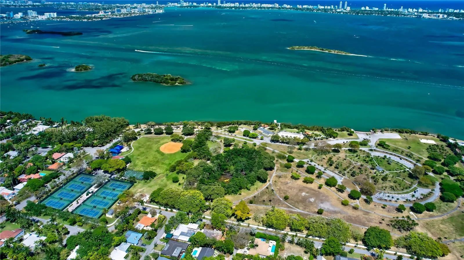 544 NE 55th St, Miami FL 33137