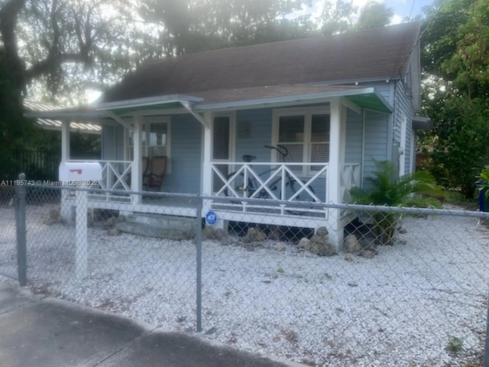 3 bedroom 2 bath for sale at 3616 Thomas Ave, Miami FL 33133
