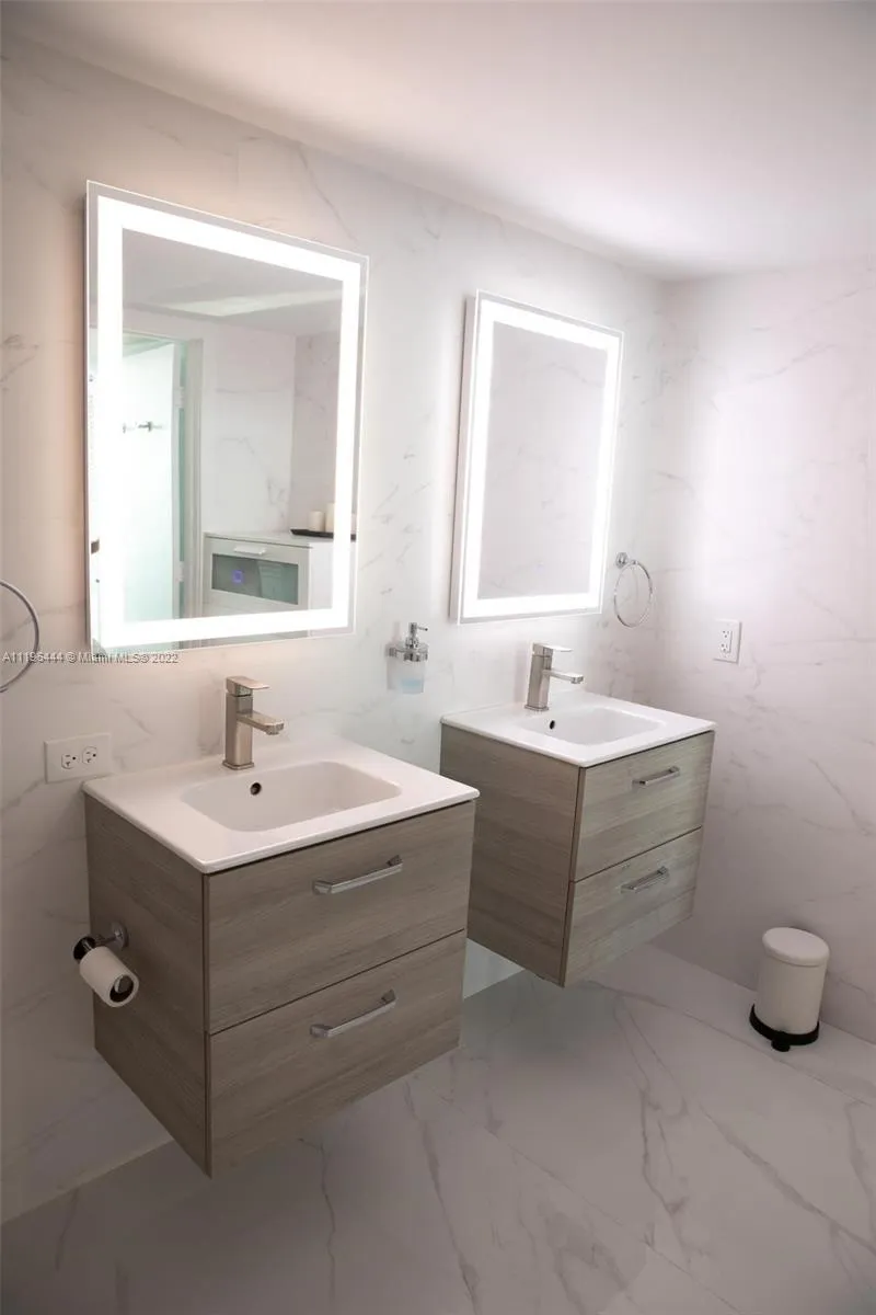 1800 N Bayshore Dr # 2910, Miami FL 33132