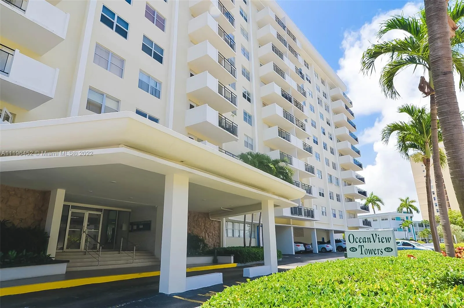 2 bedroom 2 bath for rent at 401 Golden Isles Dr # 703, Hallandale Beach FL 33009