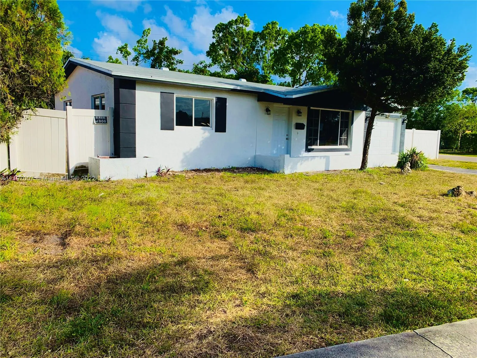 4 bedroom 2 bath for sale at 3420 NW 41st St, Lauderdale Lakes FL 33309