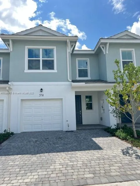 3 bedroom 2 bath for sale at 574 Parsons Way # 574, Deerfield Beach FL 33442