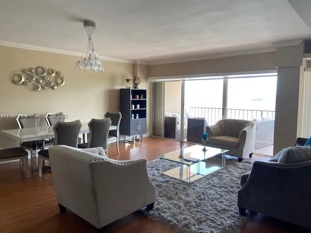 1800 NE 114th St # 1607, Miami FL 33181