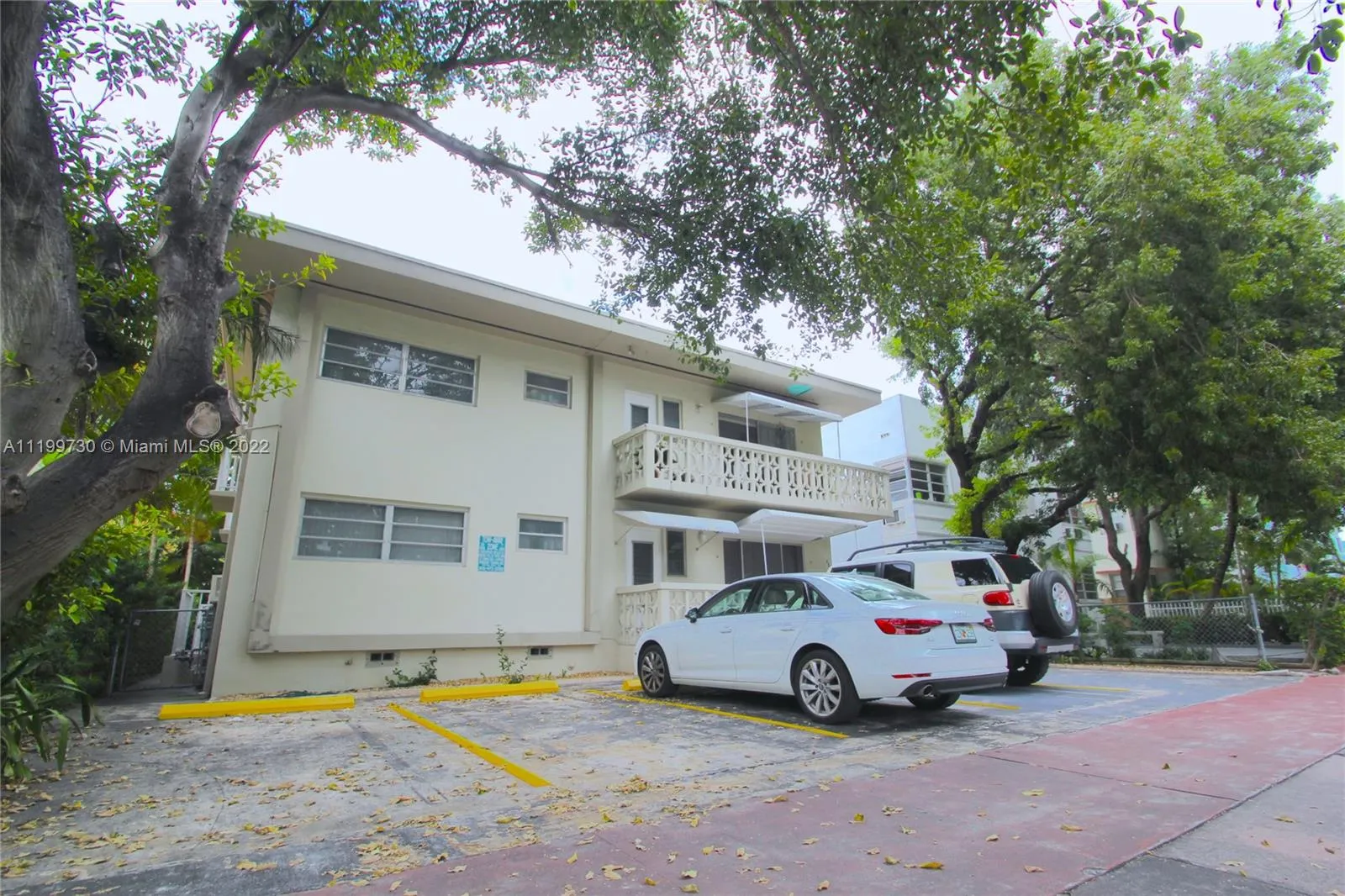 1 bath for sale at 835 Meridian Ave # 11, Miami Beach FL 33139