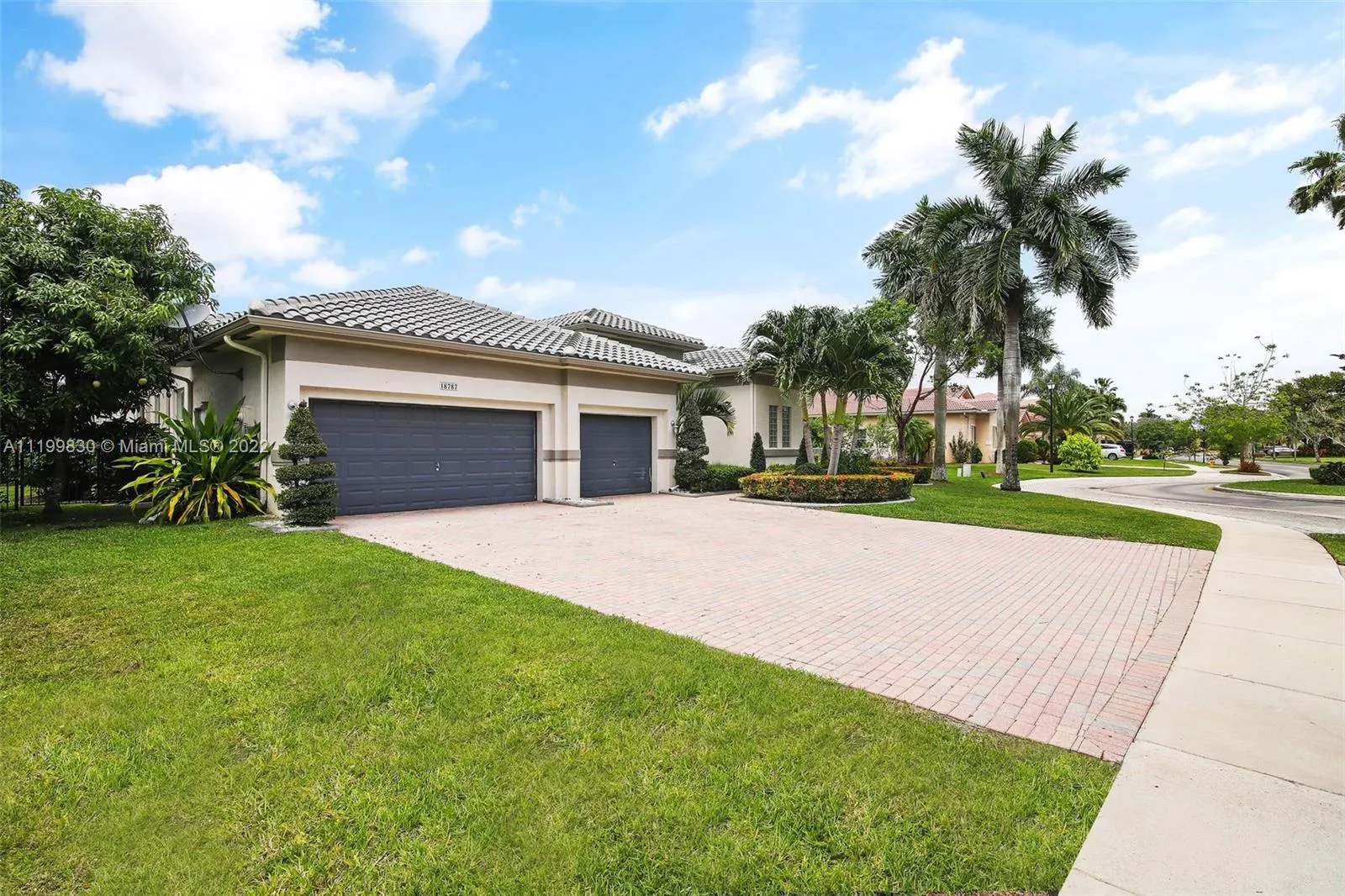 18787 SW 24th St, Miramar FL 33029