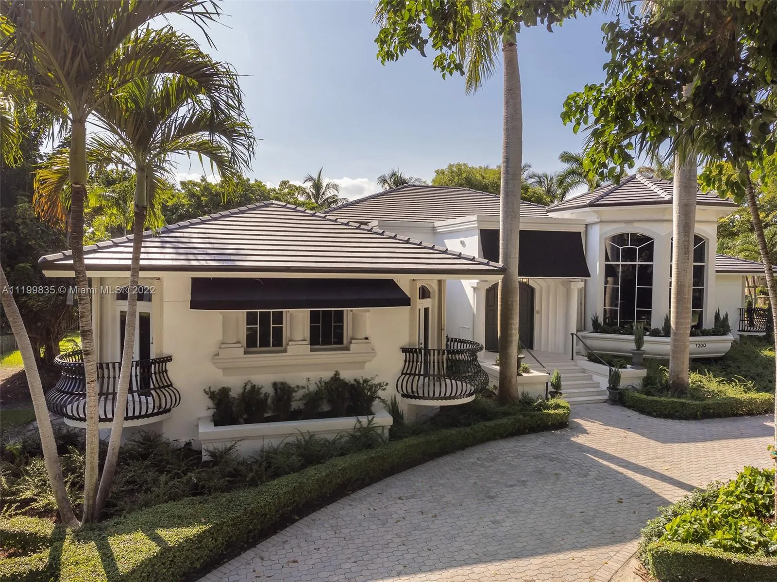 7200 Los Pinos Blvd, Coral Gables FL 33143