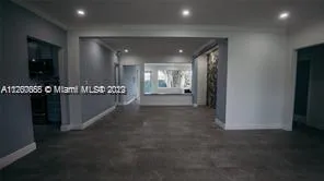 7521 Bounty Ave, North Bay Village FL 33141
