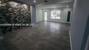 7521 Bounty Ave, North Bay Village FL 33141