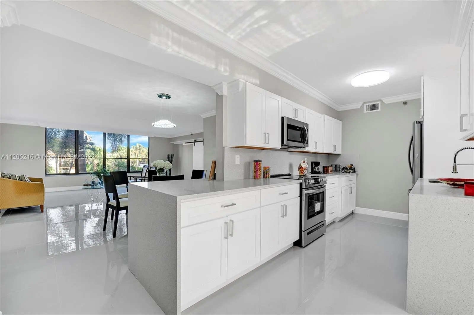 3 bedroom 2 bath for sale at 7209 Promenade Dr # 202, Boca Raton FL 33433