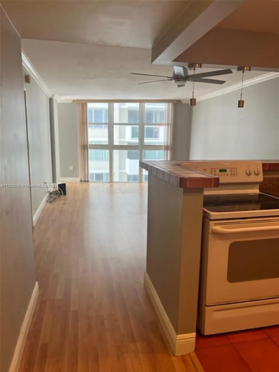 1228 West Ave # 811, Miami Beach FL 33139