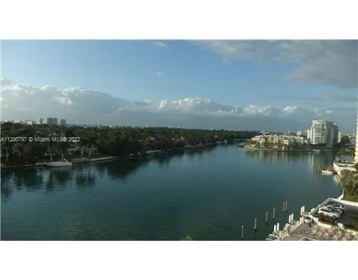 5700 Collins Ave # 8K, Miami Beach FL 33140