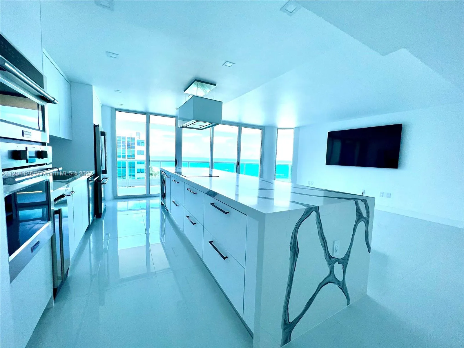 5025 Collins Ave # 1, Miami Beach FL 33140