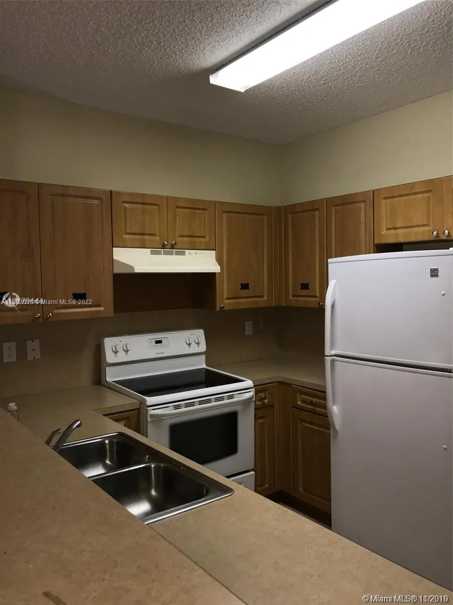 2203 SE 23rd Ter # 2203, Homestead FL 33035