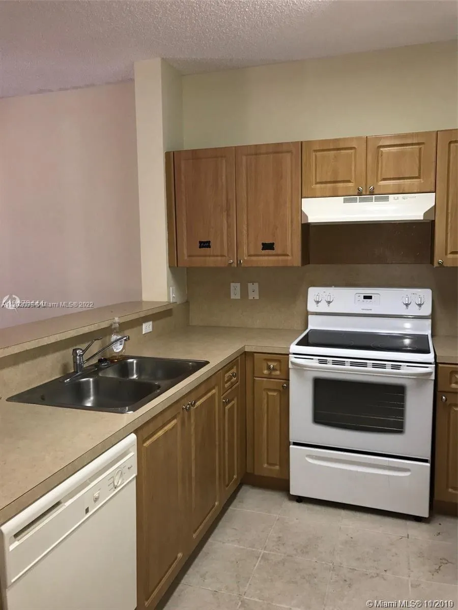 2203 SE 23rd Ter # 2203, Homestead FL 33035
