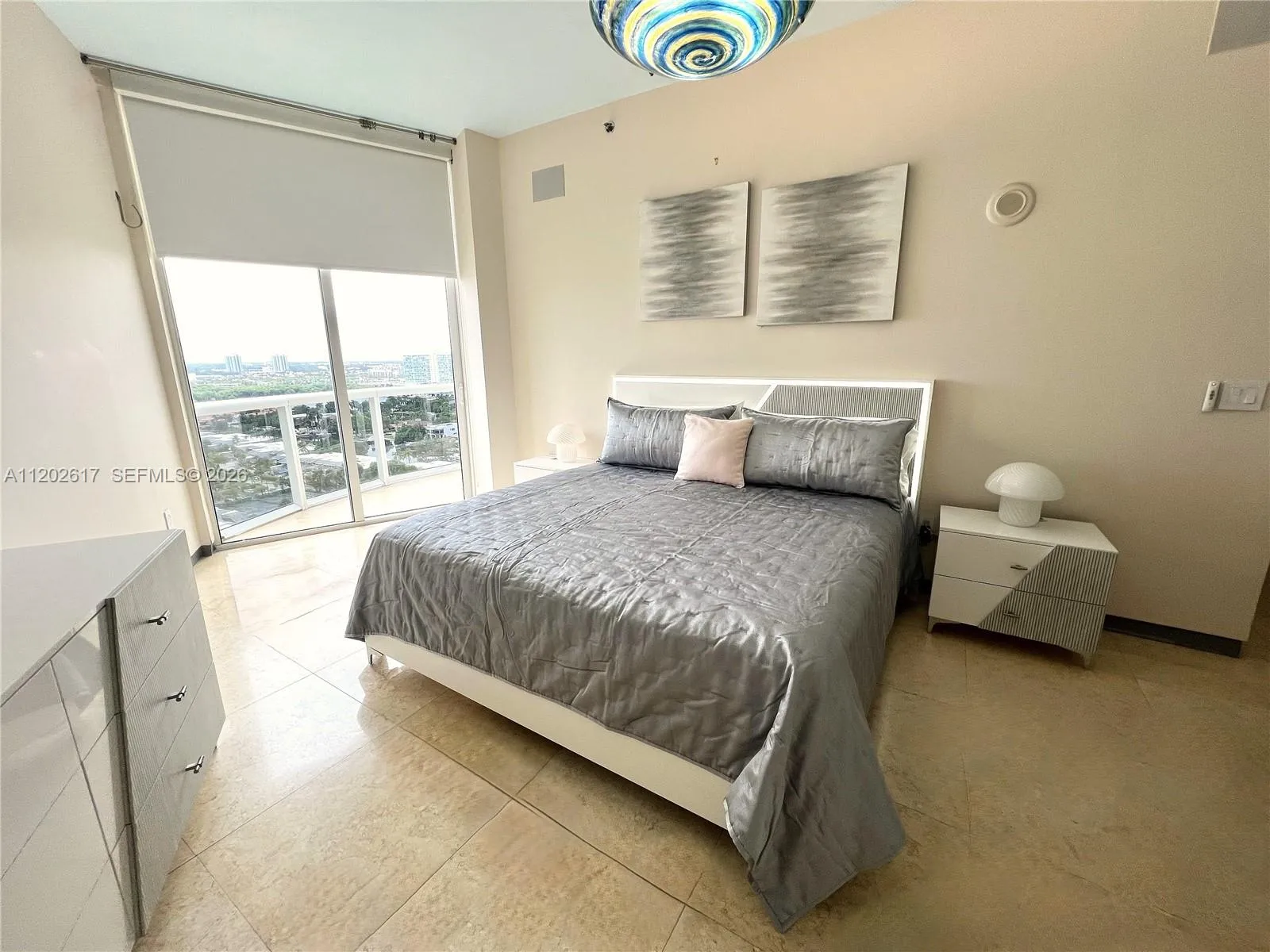 16001 Collins Ave # 1705, Sunny Isles Beach FL 33160
