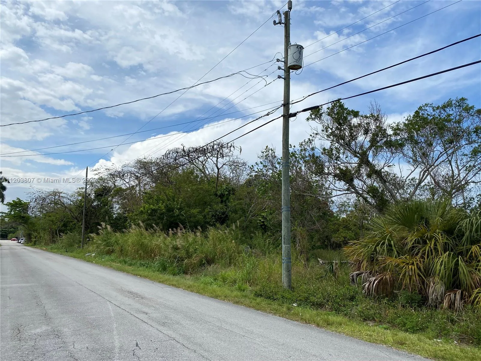 for sale at 22645 Bailes Rd, Miami FL 33170