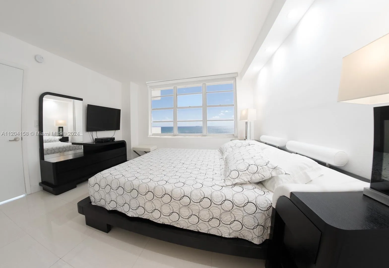 5601 Collins Ave # 1603, Miami Beach FL 33140