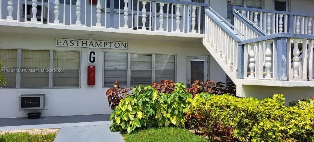 1 bedroom 1 bath for sale at 155 Easthampton G # 155, West Palm Beach FL 33417
