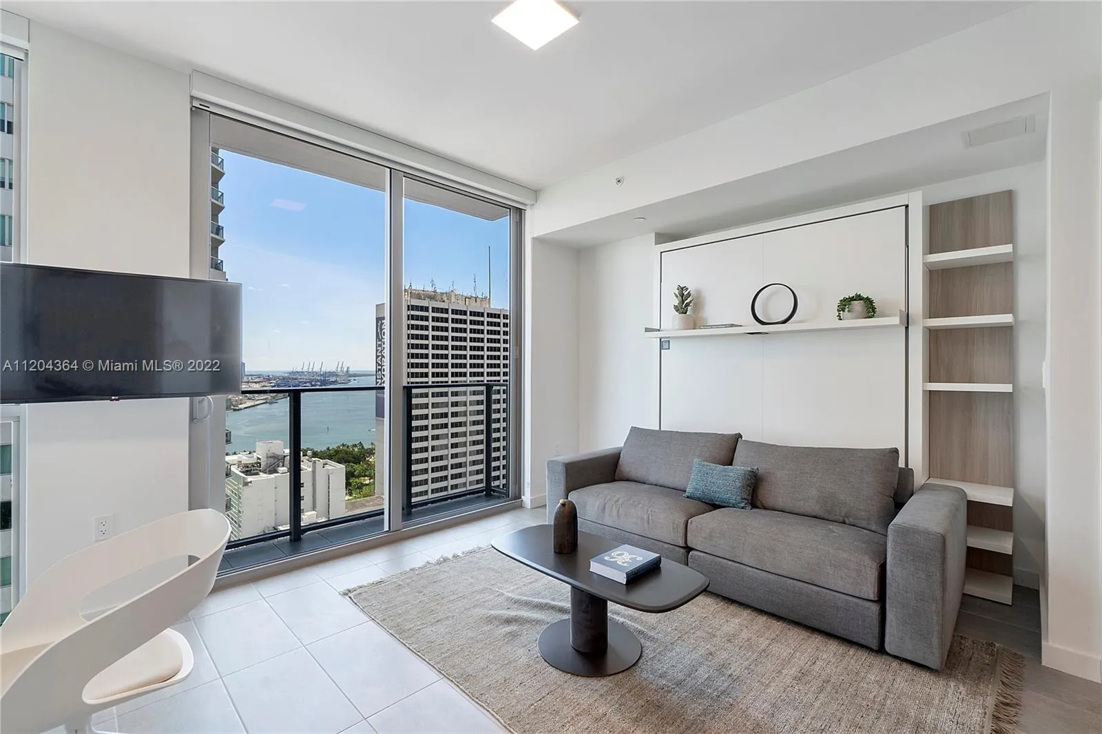 227 NE 2nd St # 2713, Miami FL 33132