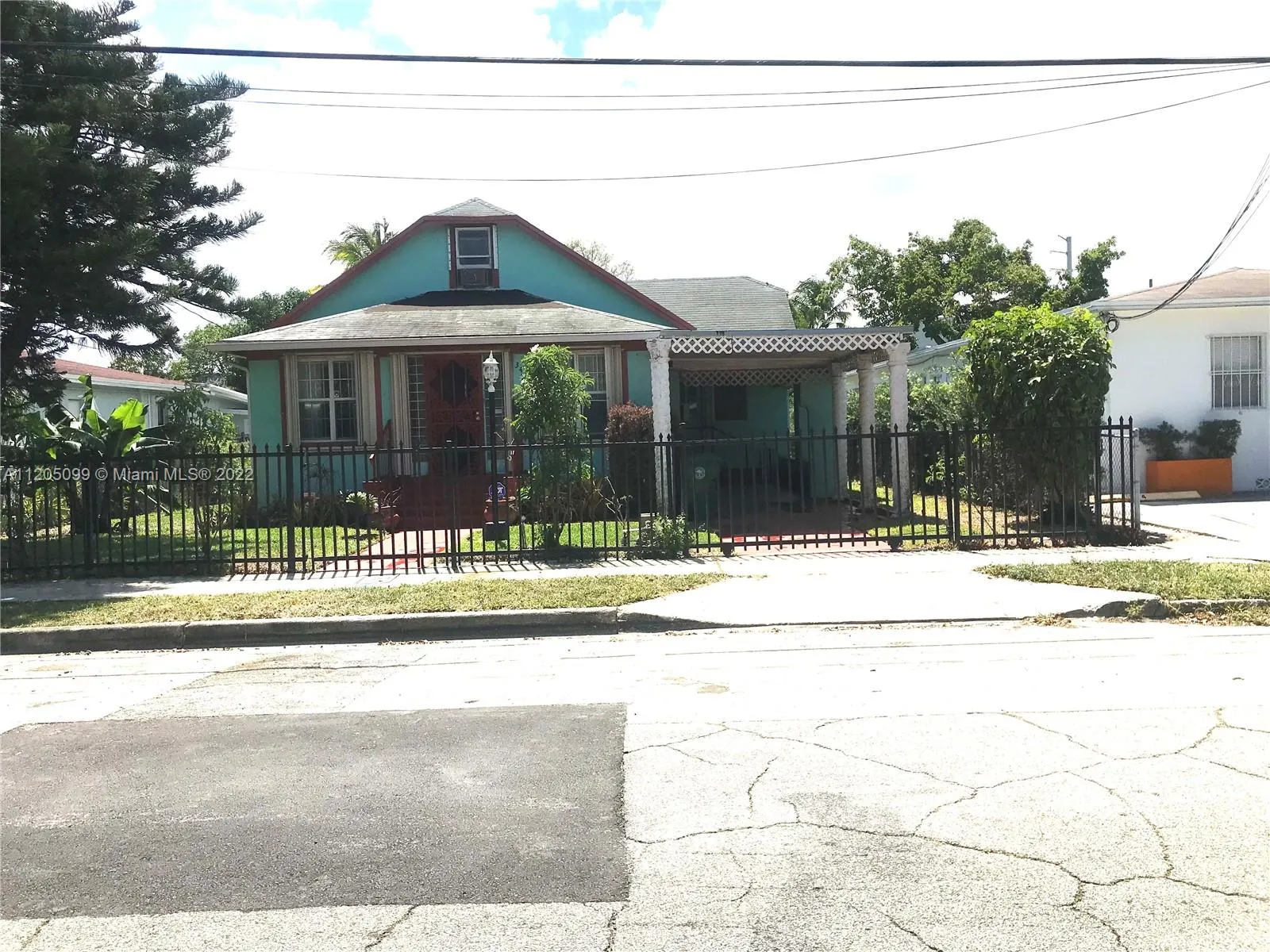 for sale at 3422 NW 5th Ave, Miami FL 33127
