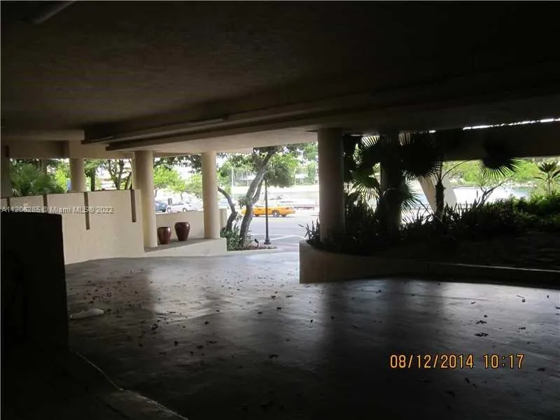 2555 Collins Ave # 2300, Miami Beach FL 33140
