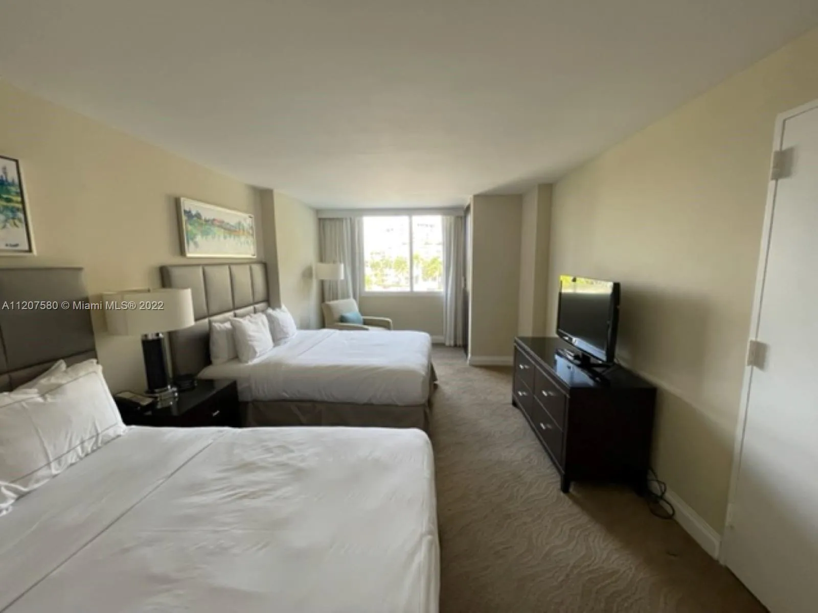 1 bedroom 1 bath for sale at 2670 E Sunrise Blvd # 317, Fort Lauderdale FL 33304