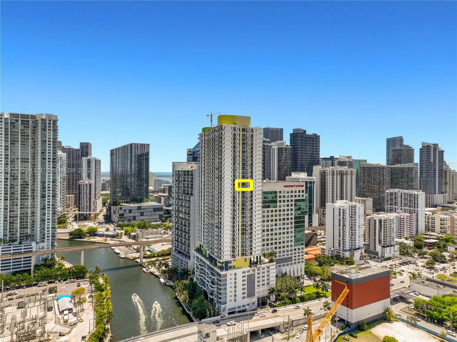 1 bedroom 1 bath for sale at 185 SW 7th St # 3100, Miami FL 33130