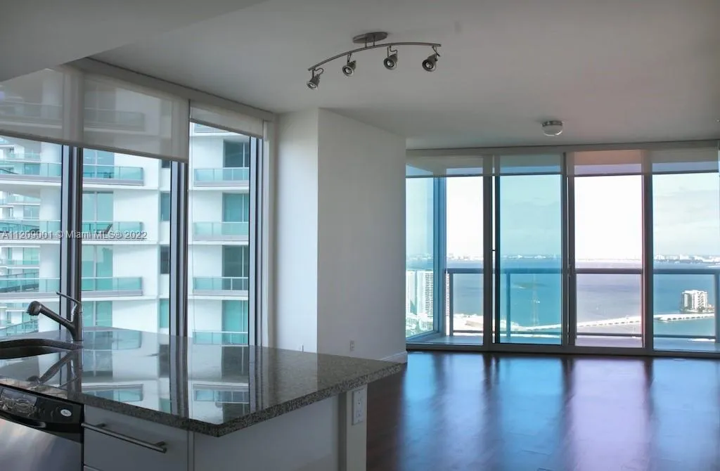 2 bedroom 2 bath for sale at 888 Biscayne Blvd # 4212, Miami FL 33132