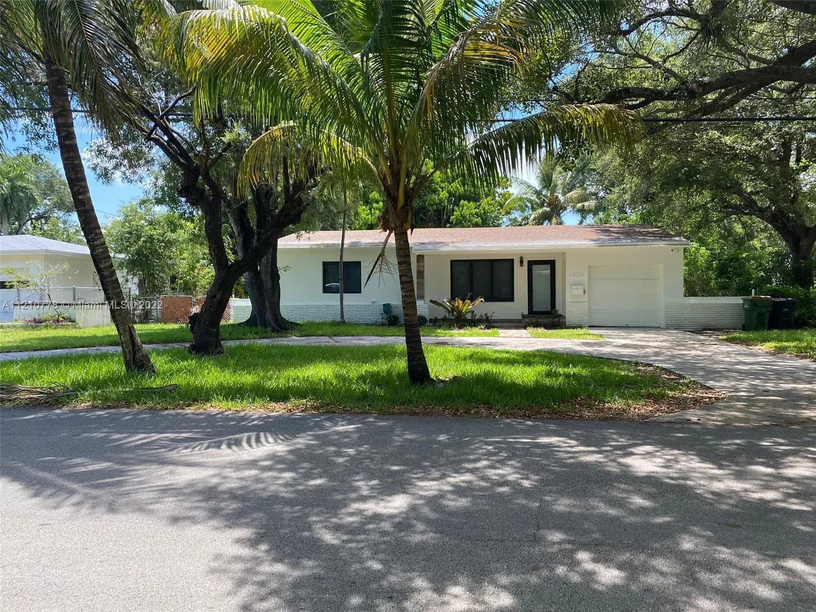3 bedroom 2 bath for sale at 13236 NE 4th Ave, North Miami FL 33161