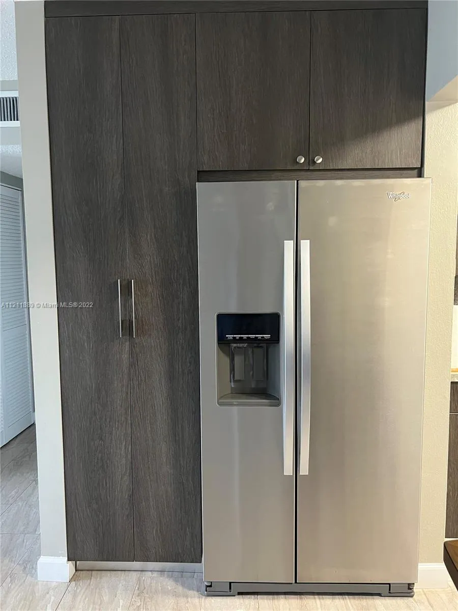 9370 SW 87th Ave # S10, Miami FL 33176