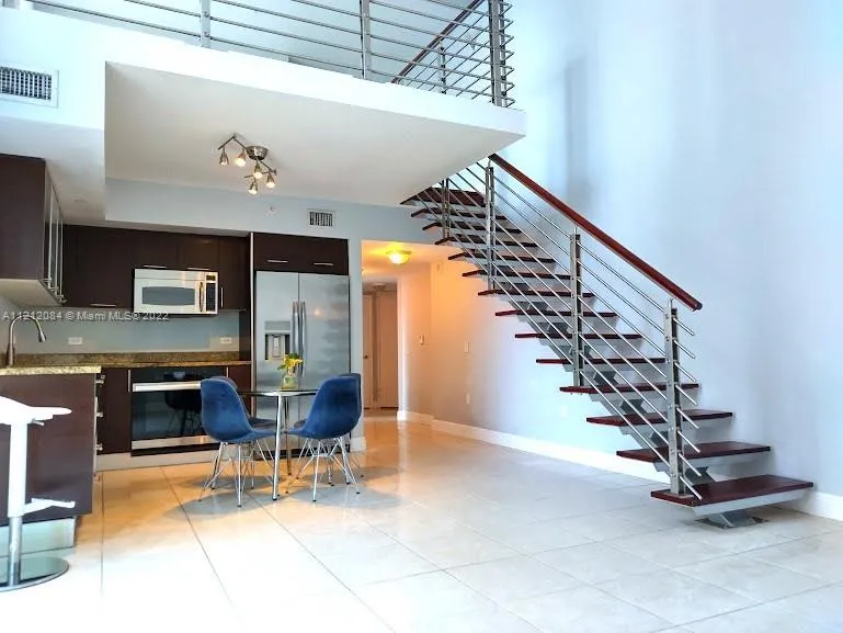 41 SE 5th St # 501, Miami FL 33131