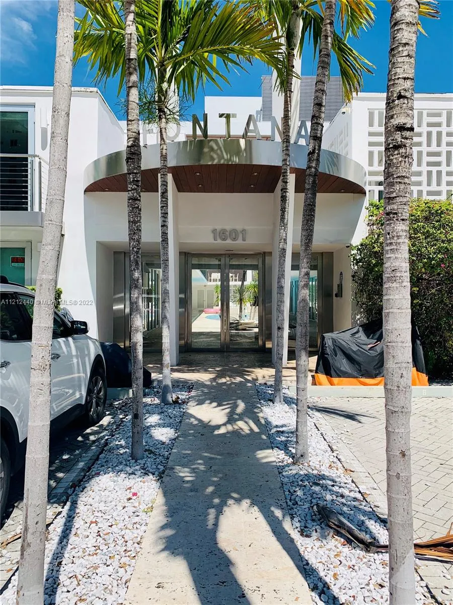 1 bedroom 1 bath for rent at 1601 West Ave # 112, Miami Beach FL 33139