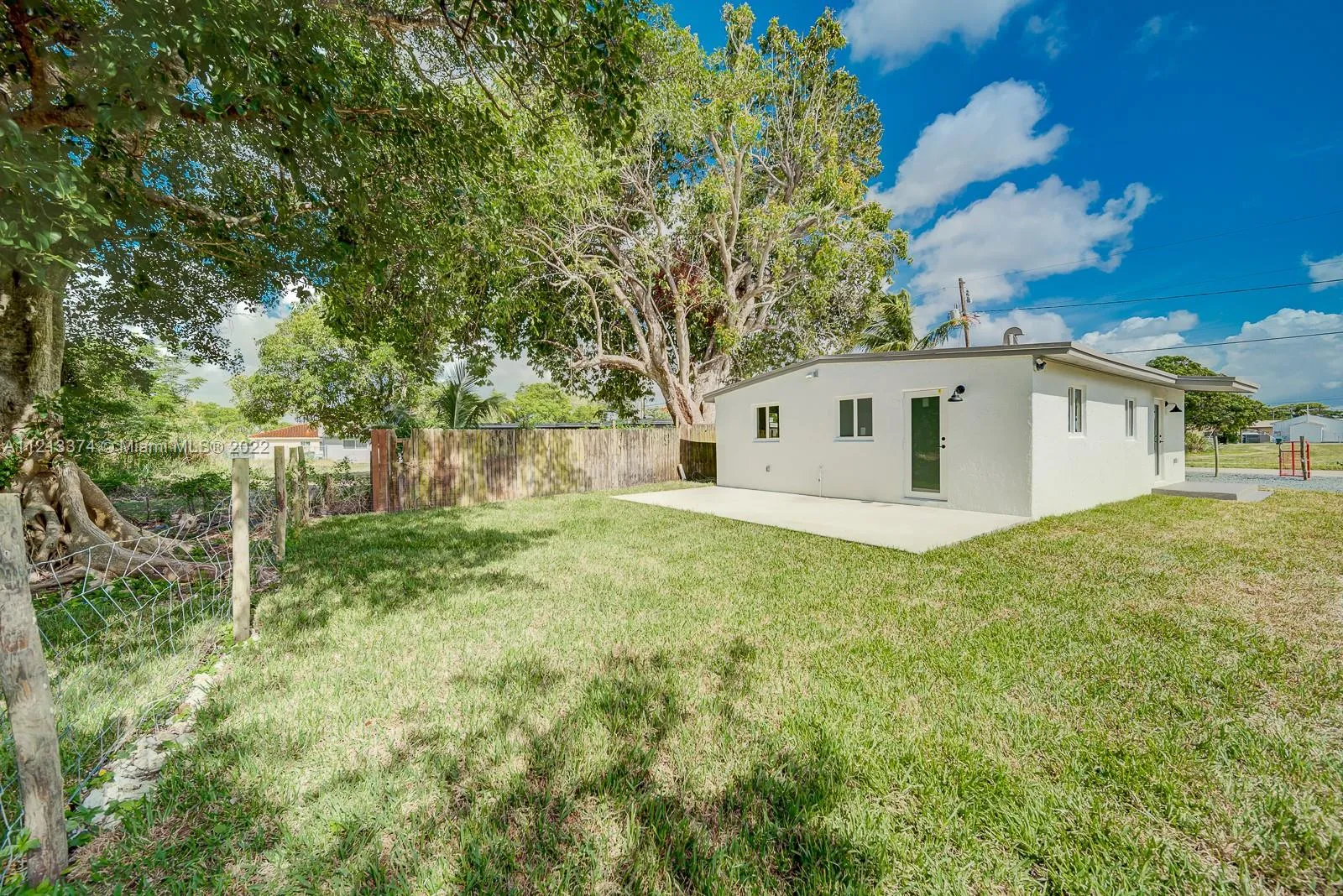 18110 SW 102nd Ave, Miami FL 33157