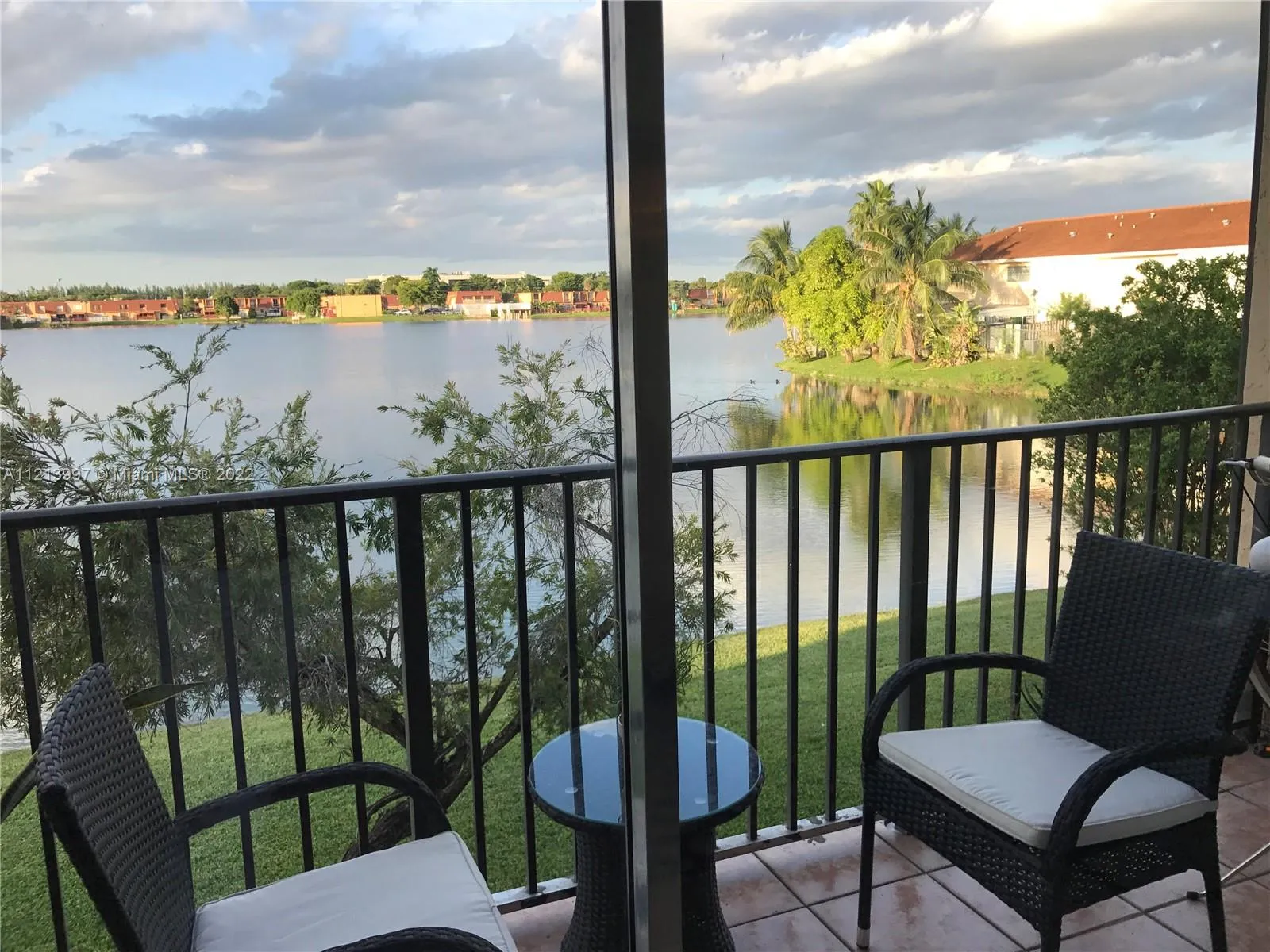 2 bedroom 1 bath for sale at 315 NW 109th Ave # 205, Miami FL 33172