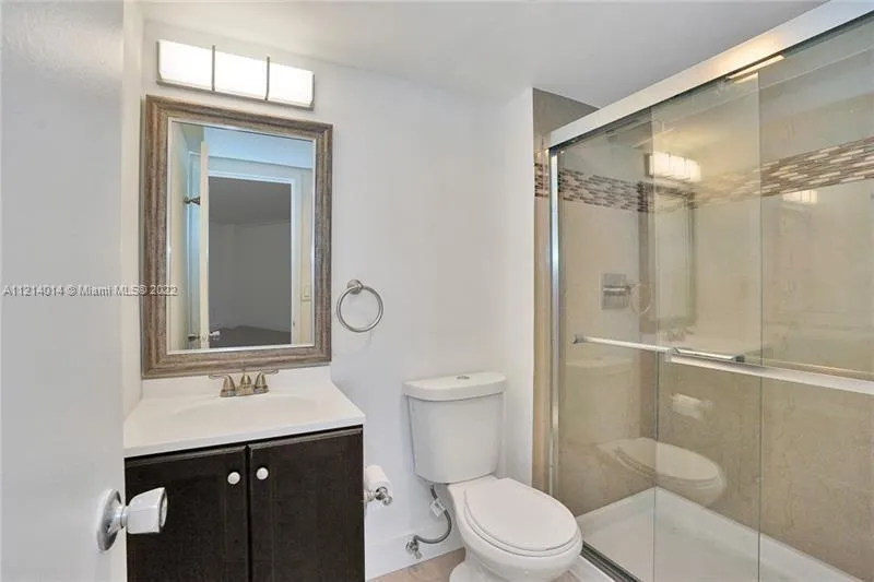 20100 W Country Club Dr # 504, Aventura FL 33180
