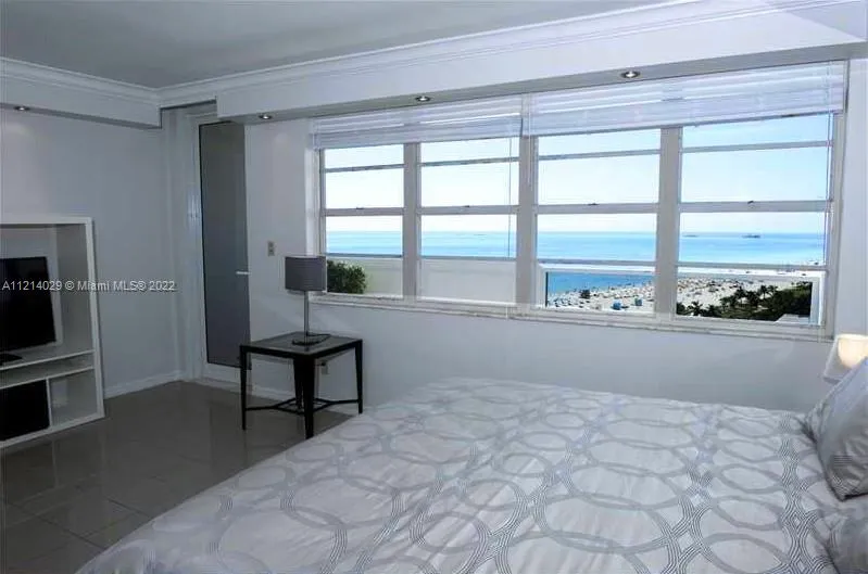 1 bath for rent at 100 Lincoln Rd # 1440, Miami Beach FL 33139