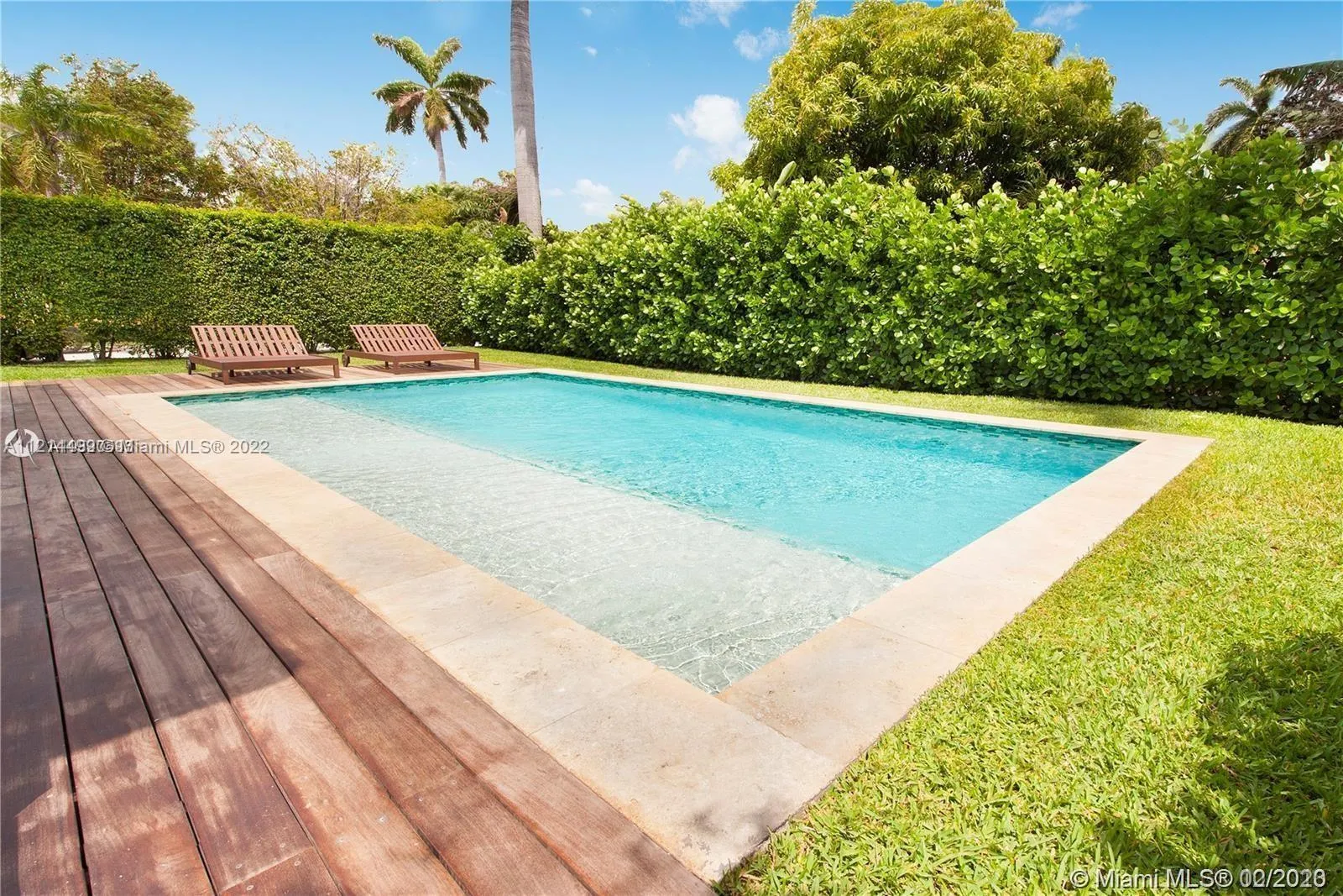 435 W Dilido Dr, Miami Beach FL 33139