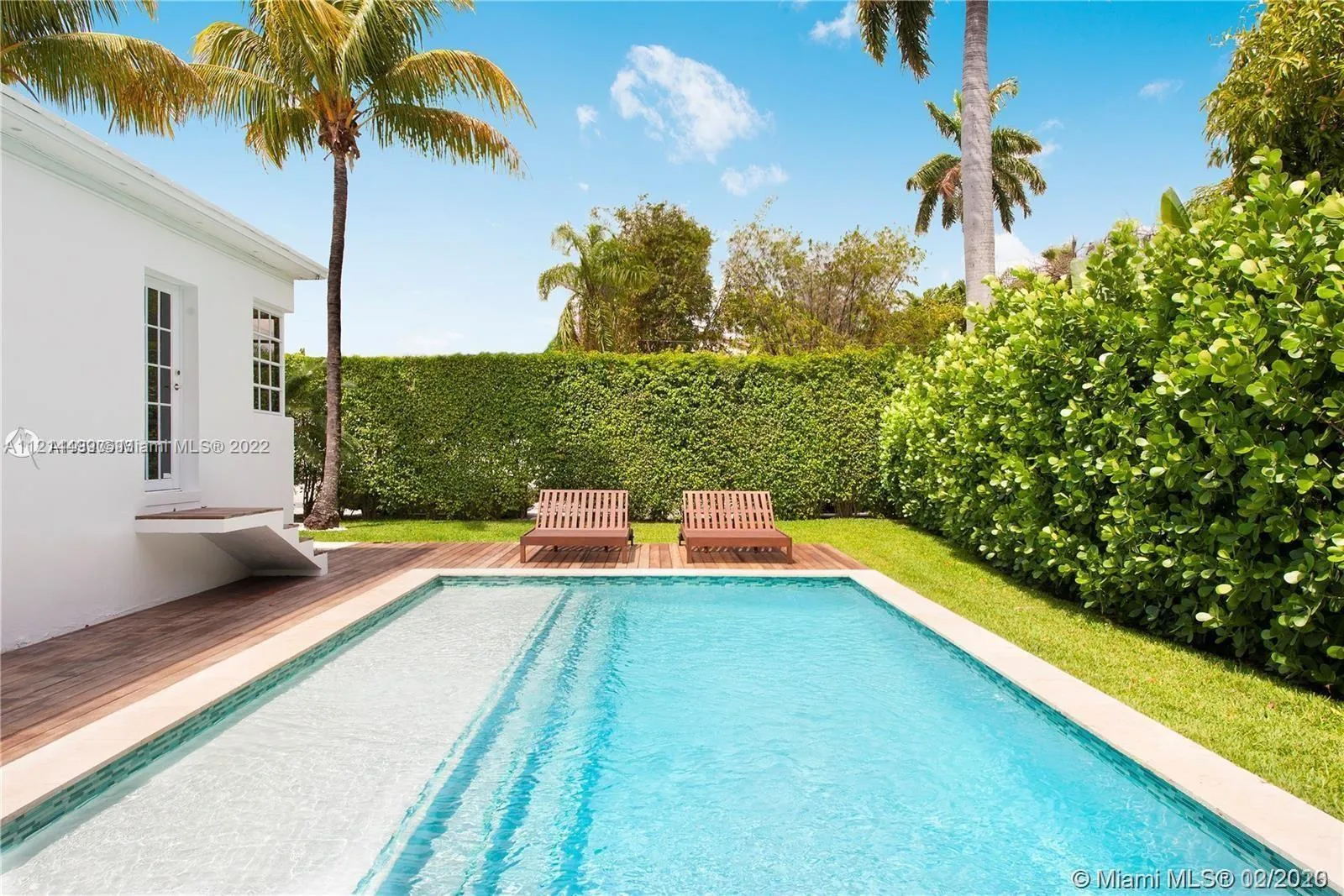 435 W Dilido Dr, Miami Beach FL 33139