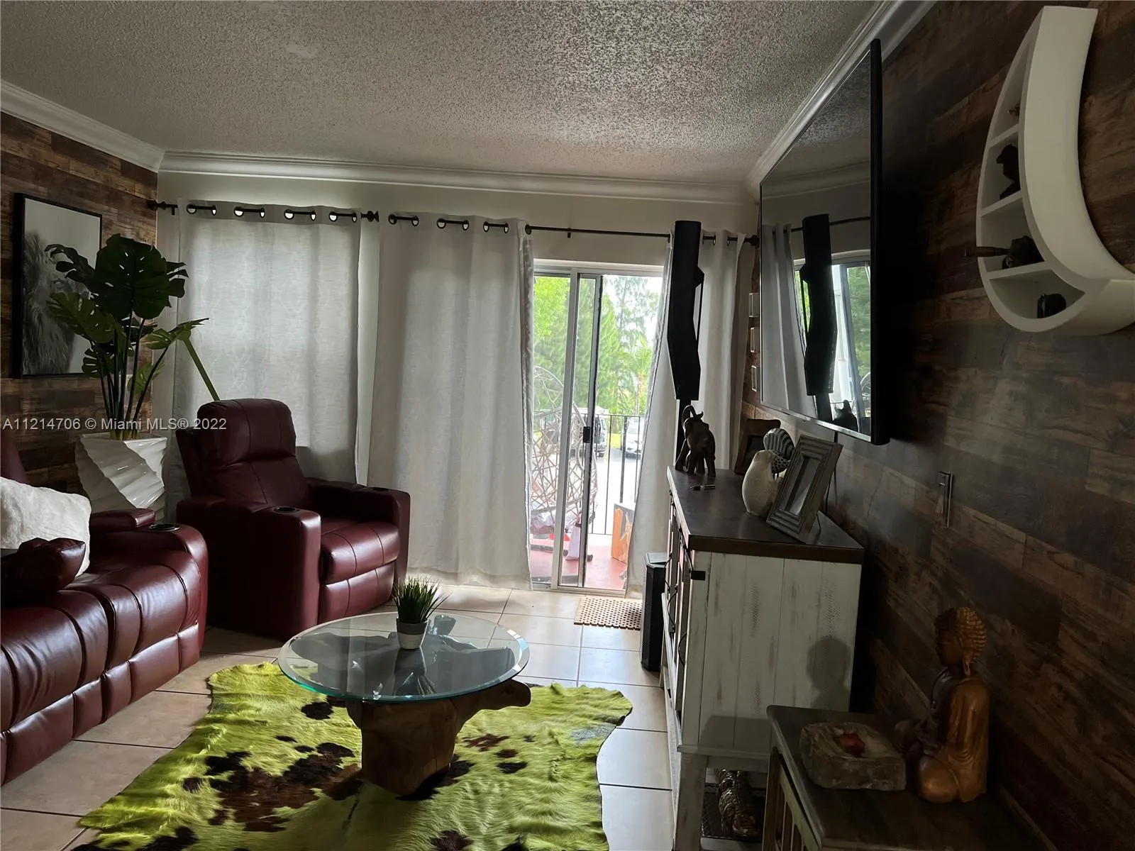 1221 SW 122nd Ave # 215, Miami FL 33184
