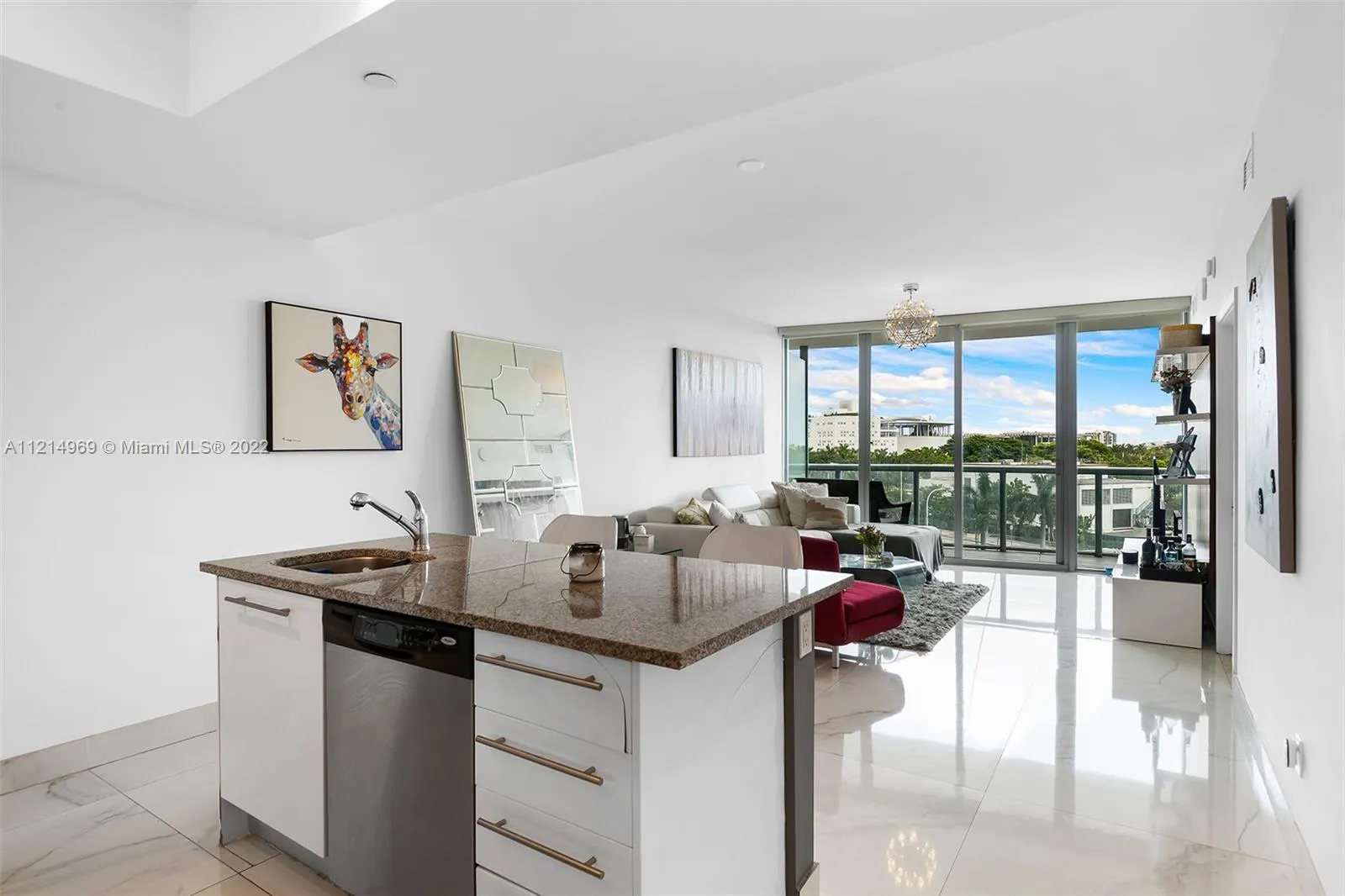 888 Biscayne Blvd # 411, Miami FL 33132