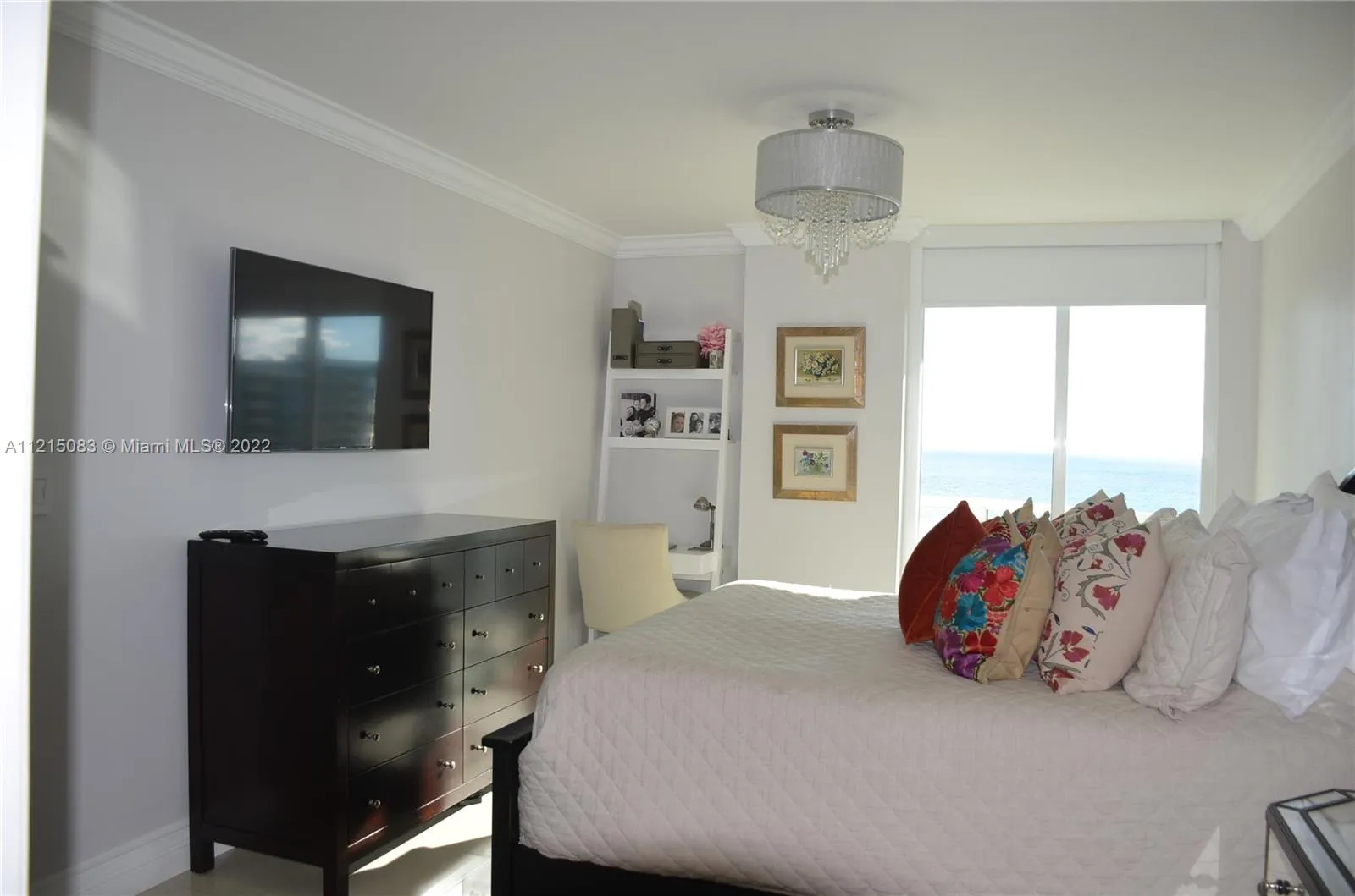 5900 Collins Ave # 1404, Miami Beach FL 33140