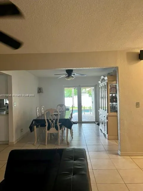 4901 Washington St, Hollywood FL 33021