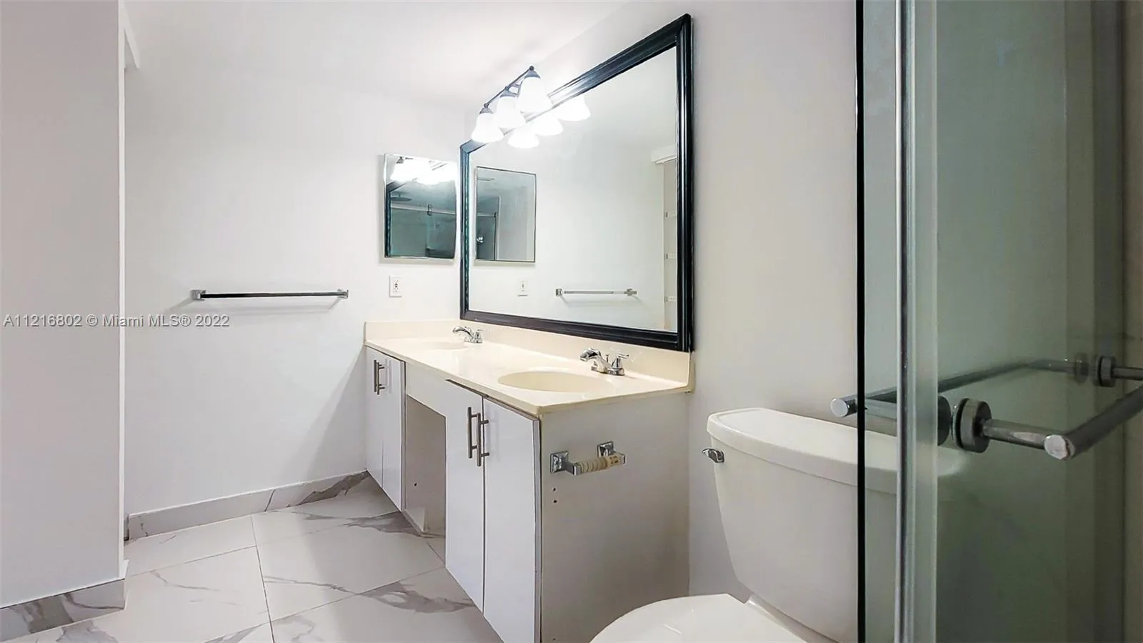 3300 NE 191st St # 1001, Aventura FL 33180